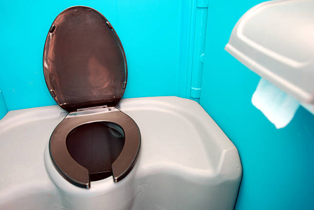 Best Porta potty rental near me  in Montclair, VA